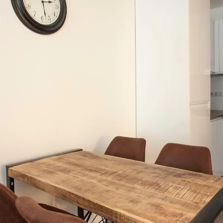 Centre - Private Parking - Fast Wifi Lejlighed Bratislava